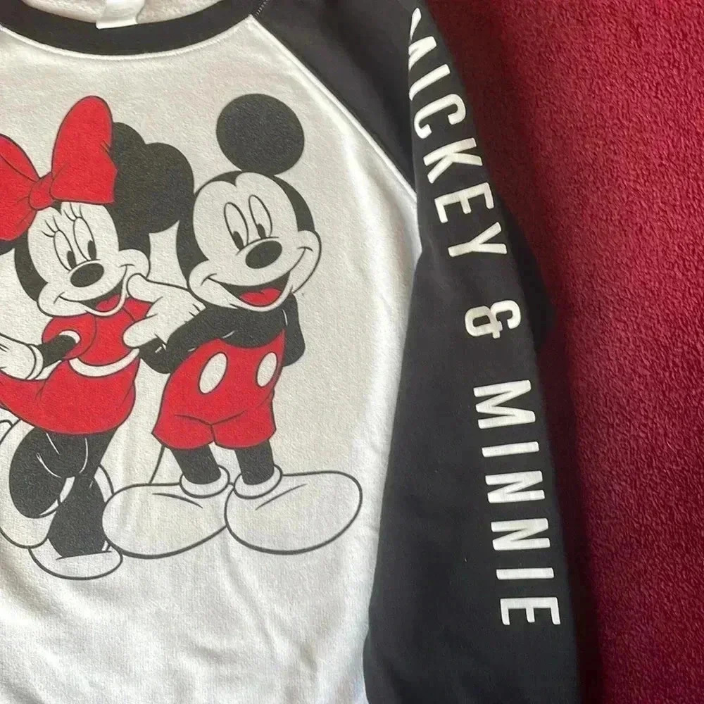 Mickey and Minnie sweatshirt - Picture 3 of 4